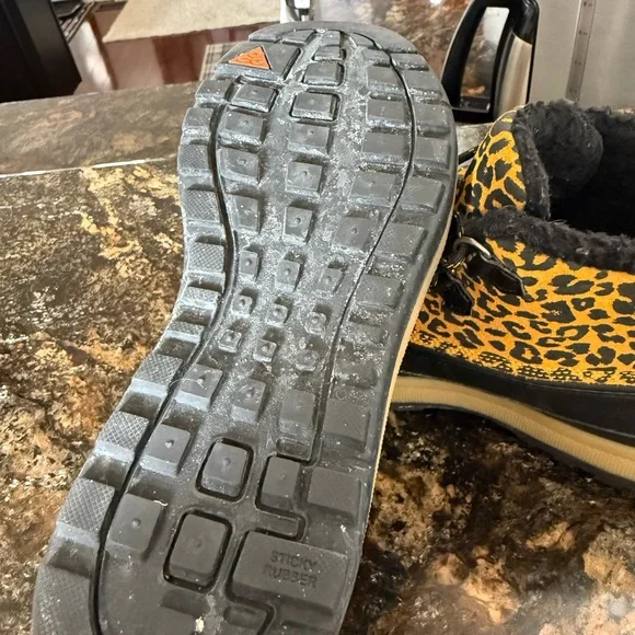 Nike ACG Boots - Picture 3 of 5